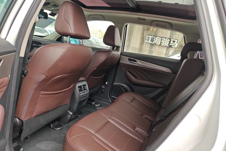 Used Haval F7 2019 2.0T Two-Wheel-Drive i-Van China VI Standard
