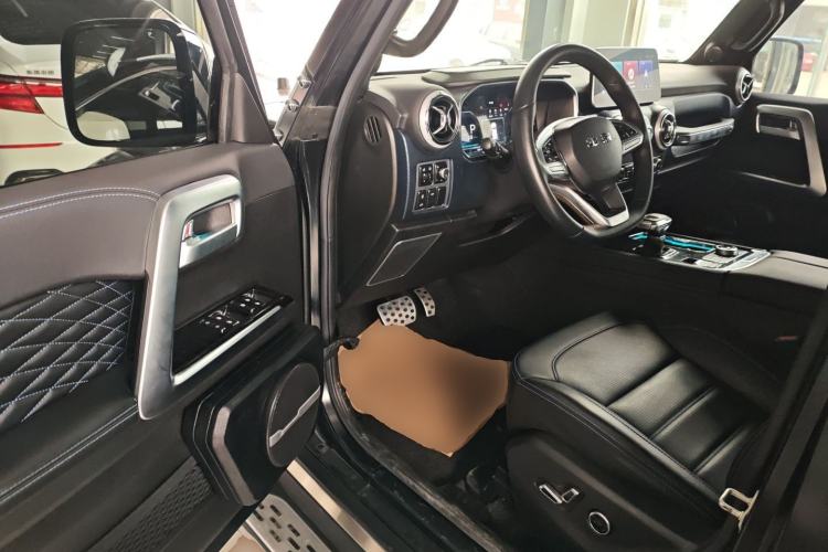 Used BAIC Off-Road BJ40 2023 2.0D Automatic Four-Wheel Drive Blade Hero Edition Adventurer Type