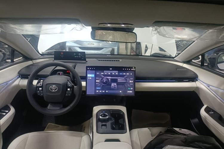 Used Toyota bZ5 2025 Model 550 PRO
