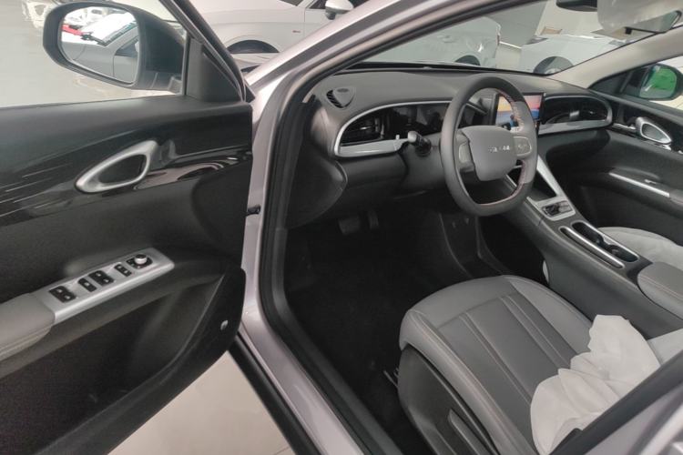 Used Geely Galaxy Geome 2026 Model 310km Youth Edition
