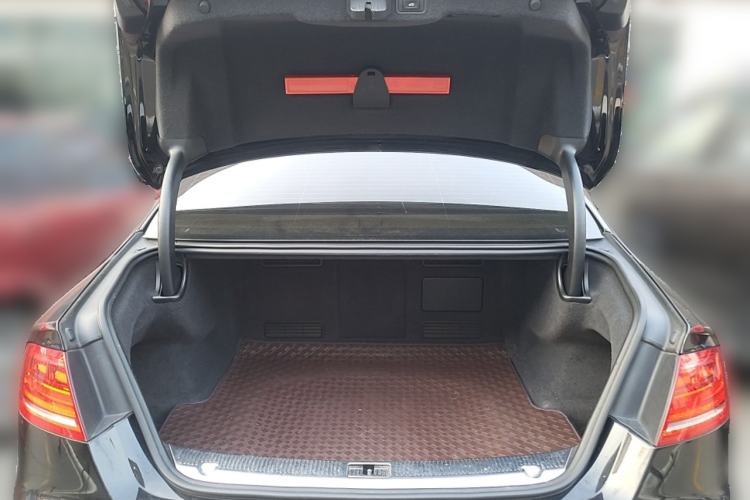 Used Audi A8 2013 A8L 30 FSI Comfort Model