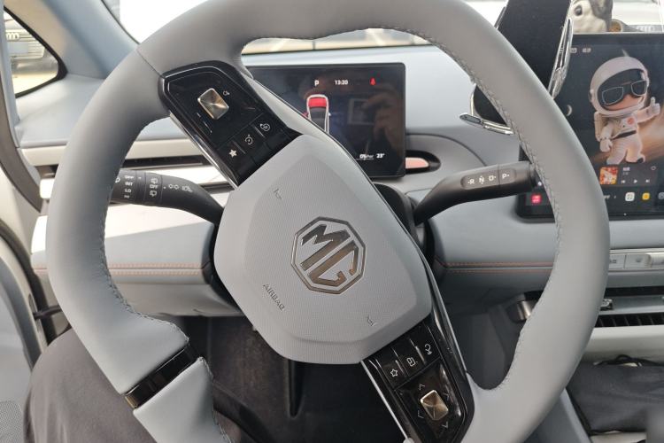 Used MG 4 EV 2026 Model 437 Composed Edition Steering Wheel