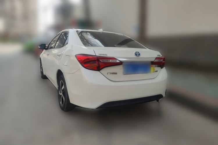 Used Toyota Levin 2017 Revised Dual-Engine 1.8H GS E-CVT Elite Sunroof Version China V Standard