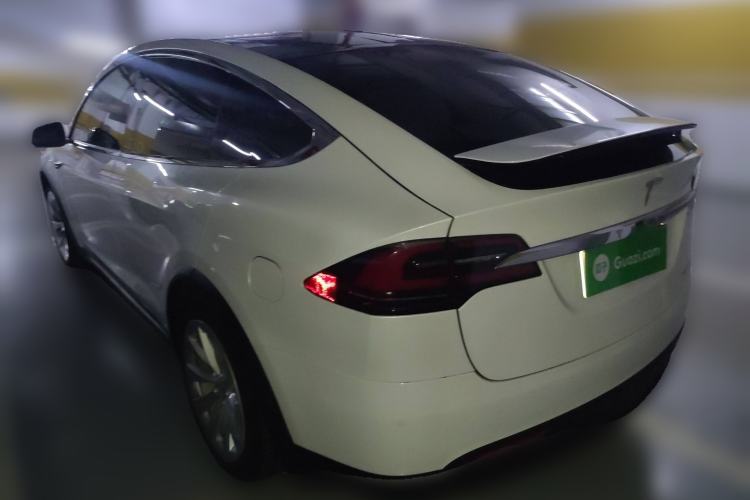 Used Tesla Model X 2019 Long-Range Version Rear Left 45 Deg