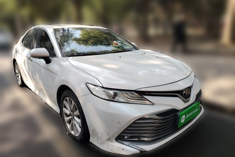 Used Toyota Camry 2018 2.0G Luxury Edition

