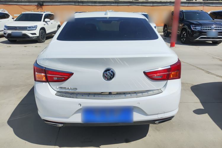 Used Buick Verano 2017 Sedan 20T Dual-Clutch Flagship Model
