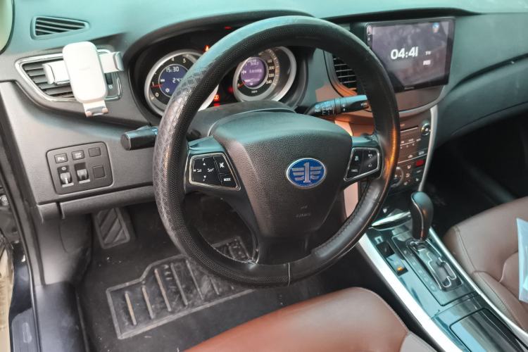 Used Bestune B90 2014 1.8T Automatic Luxury Model
