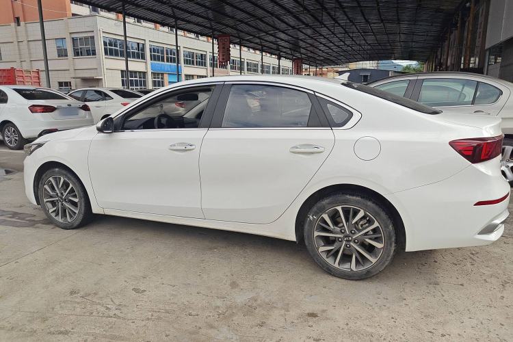 Used Kia K3 2021 1.5L CVT Fashion Edition