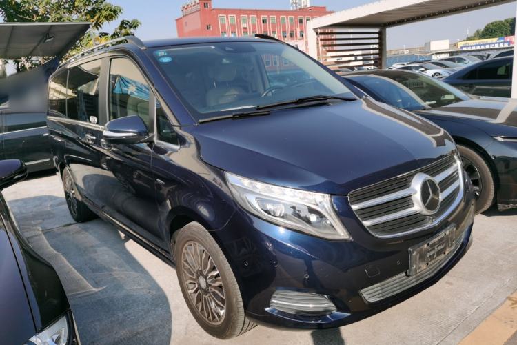 Used Mercedes-Benz V-Class 2017 V 260 Prestige Edition
