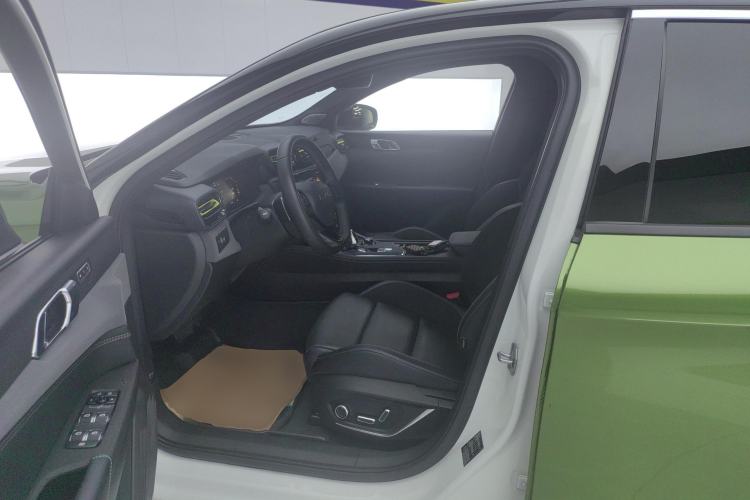 Used Lynk & Co 03 2022 2.0TD DCT JingPro
