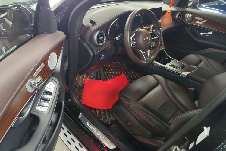 Used Mercedes-Benz GLC 2021 GLC 300 L 4MATIC Luxury Model Driver Seat