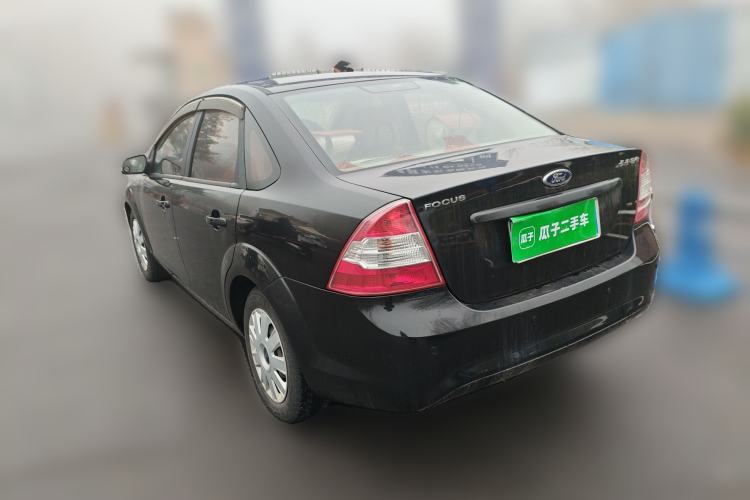 Used Ford Focus 2012 Sedan Classic 1.8L Manual Base Model