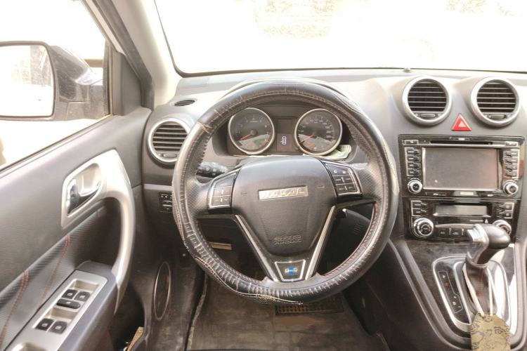 Used Haval H6 2016 Upgraded Model 1.5T Automatic Two-Wheel Drive Elite Version
