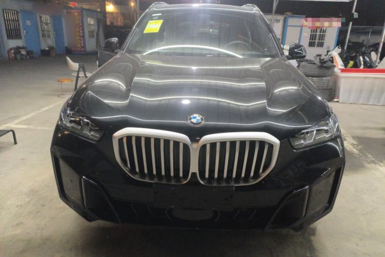 Used BMW X5 2025 Model, xDrive 40Li M Sport Night Package
