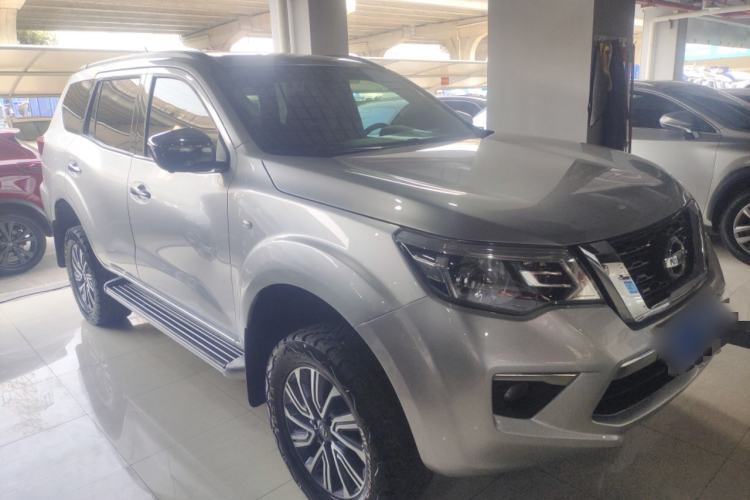 Used Nissan Terra 2018 2.5L Automatic 4x4 Luxury Edition