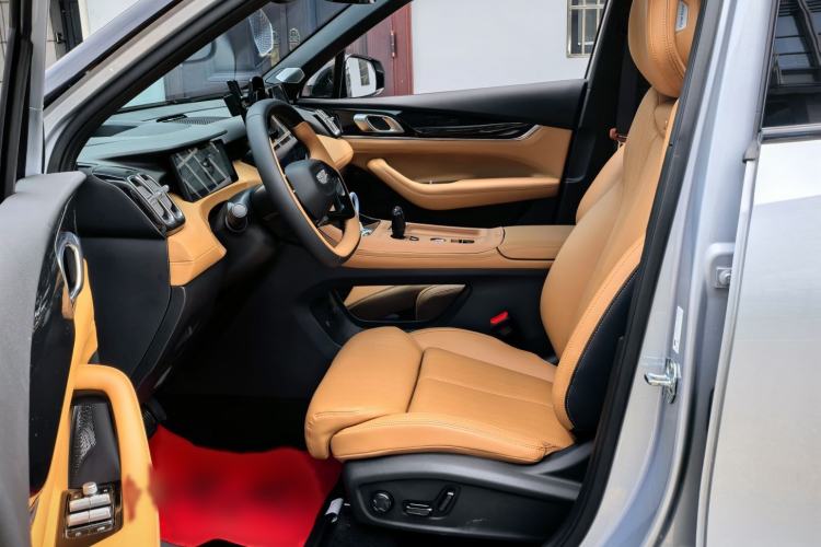 Used Geely Auto FX11 2025 4th Generation 1.5TD DCT Jinxiu
