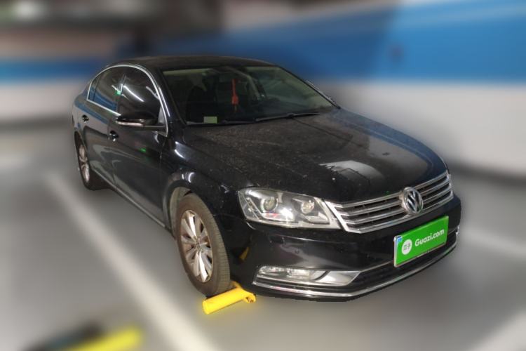 Used Volkswagen Magotan 2013 1.8TSI Luxury Model Front Right 45 Deg