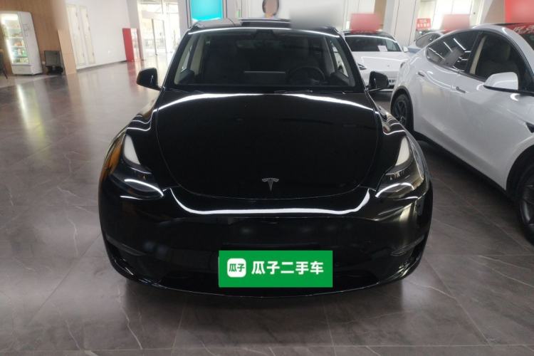 Used Tesla Model Y 2021 Long-Range All-Wheel-Drive Version 3D7
