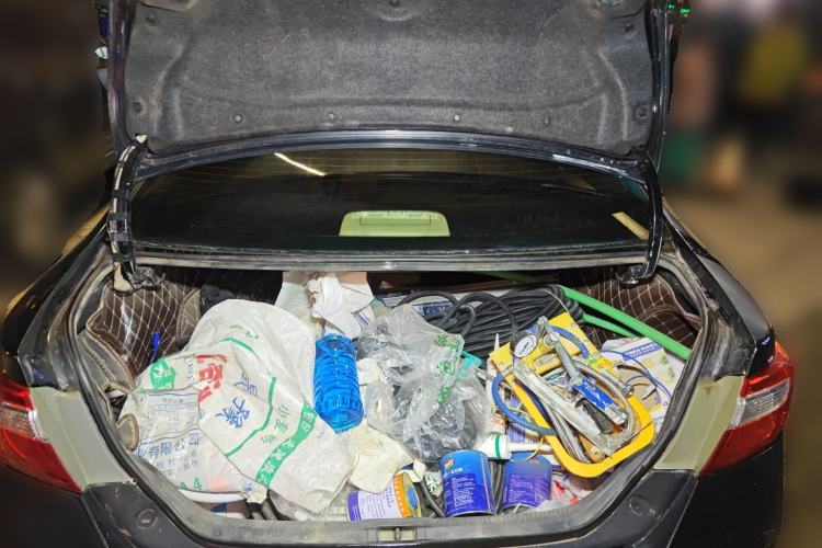 Used Toyota Camry 2012 2.5G Luxury Edition Trunk