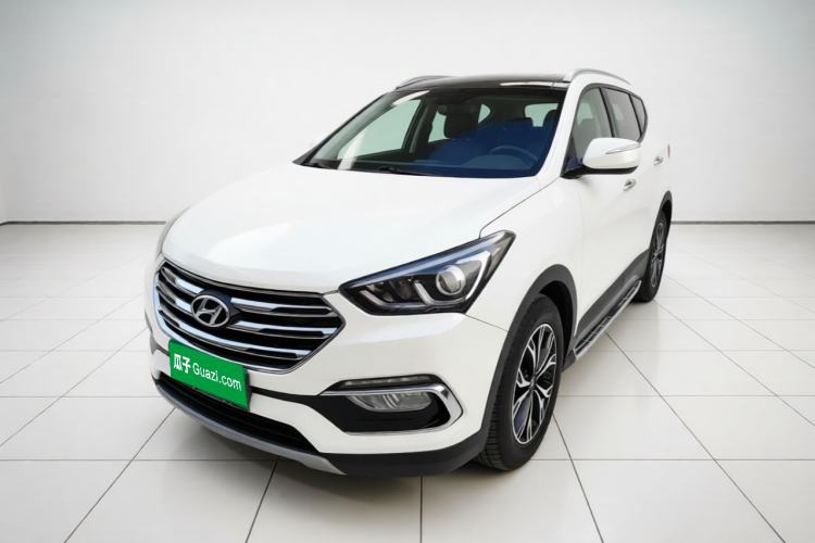Used Hyundai Santa Fe 2017 2.0T Automatic All-Wheel Drive Smart 7-Seater Guazi used car, China used car export, Used car for sale, Used cars, Cheapest cars for sale