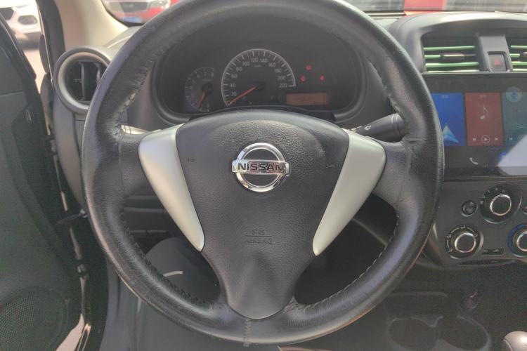 Used Nissan Sunny 2015 1.5XE Manual Comfort Edition Steering Wheel