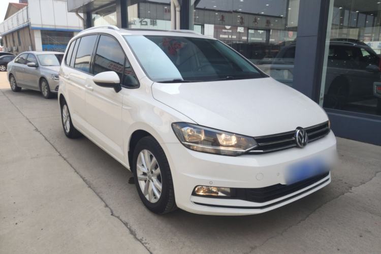 Used Volkswagen Touran 2018 Volkswagen Touran L 280TSI DSG Comfort Edition 7 Seats China VI Standard
