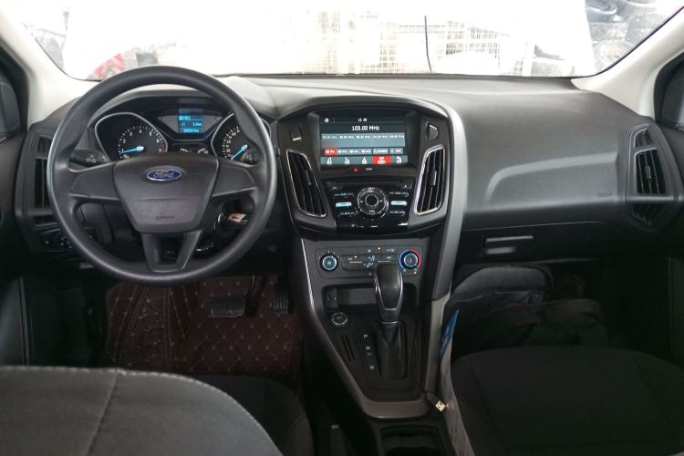 Used Ford Focus 2017 Hatchback 1.6L Automatic Comfort Plus SmartDrive Edition
