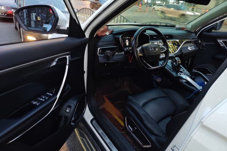 Used Geely Auto Emgrand X7 Sport 2020 1.8TD DCT ZhiZun PRO Interior 3