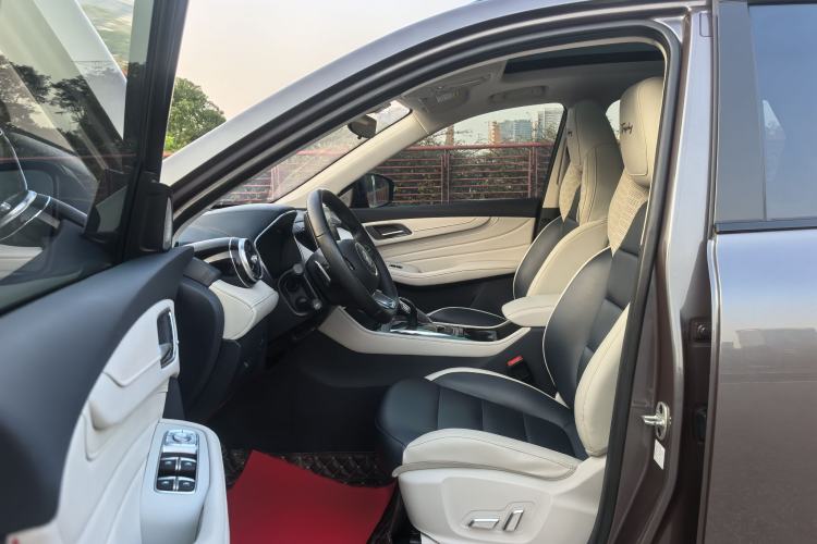 Used MG Pilot 2021 400TGI Automatic Two-Wheel Drive Trophy Flagship Edition
