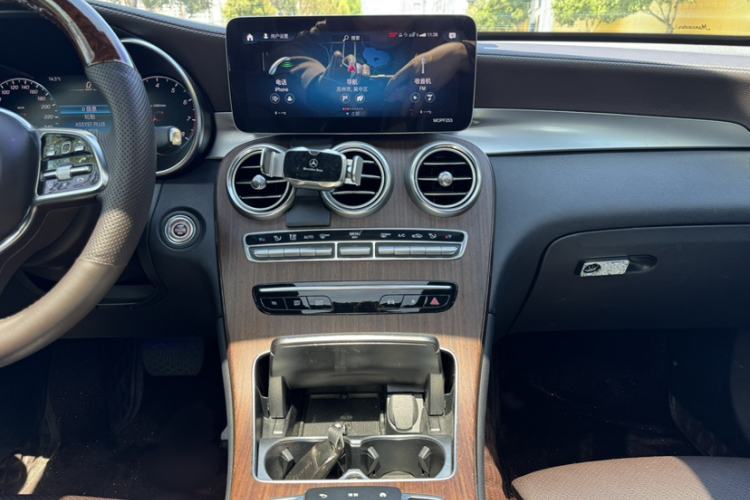 Used Mercedes-Benz GLC 2020 GLC 300 L 4MATIC Luxury Model
