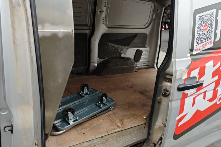 Used Wuling Rongguang V 2019 1.5L Window-Sealed Utility Model China VI LAR Left Rear Seat