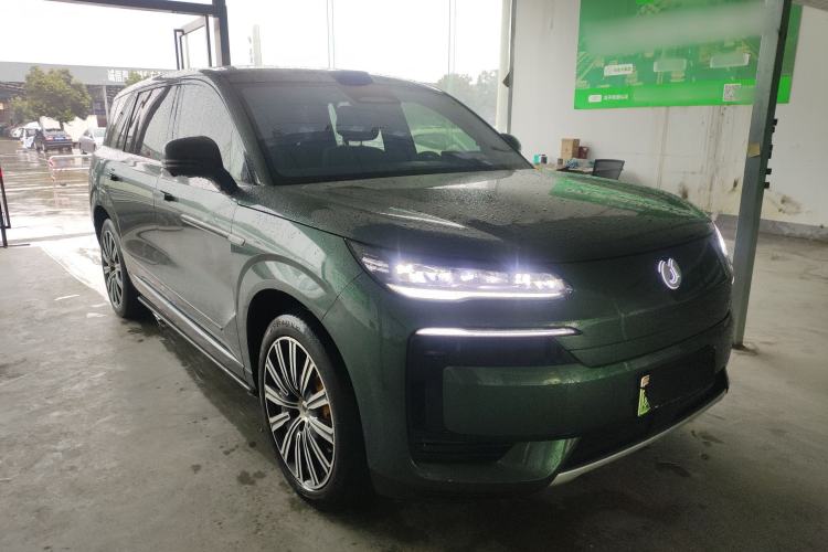 Used Denza N9 2025 Prestige Version