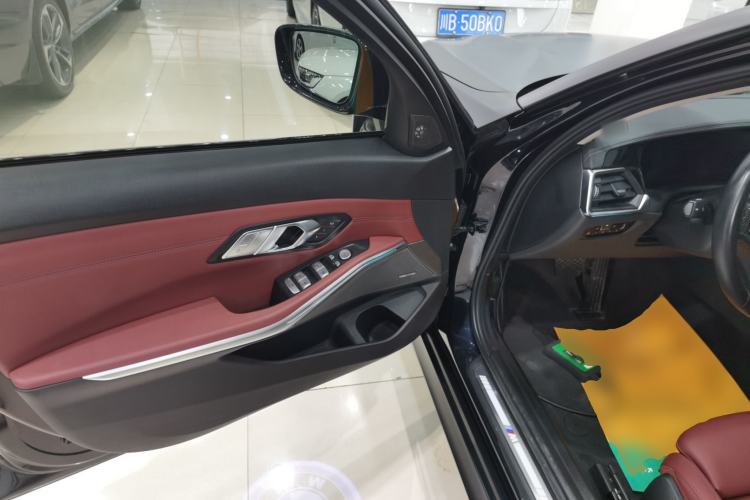 Used BMW 3 Series 2021 330i M Sport Night Edition
