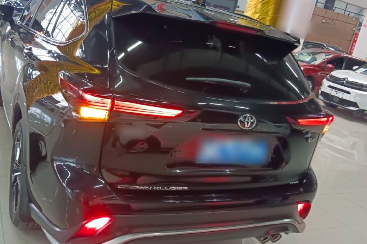 Used Toyota Crown Kluger 2022 2.0T Four-Wheel Drive Prestige Edition
