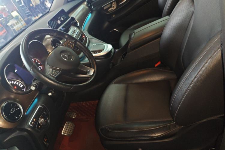 Used Mercedes-Benz V-Class 2020 V 260 L Long-wheelbase Luxury Edition