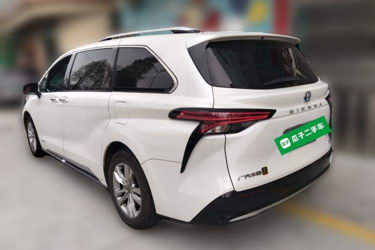 Used Toyota SIENNA 2021 2.5L Hybrid Platinum Edition Rear Left 45 Deg