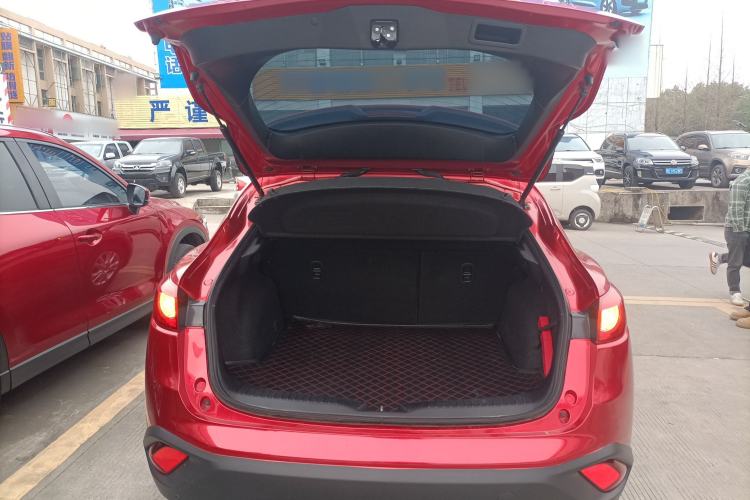 Used Mazda CX-4 2018 2.0L Automatic Two-Wheel Drive Blue Sky Exploration Version China V Standard