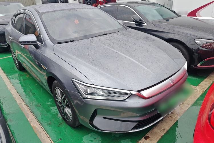 Used BYD Qin PLUS 2023 Champion Edition EV 510KM Leading Model Front Right 45 Deg