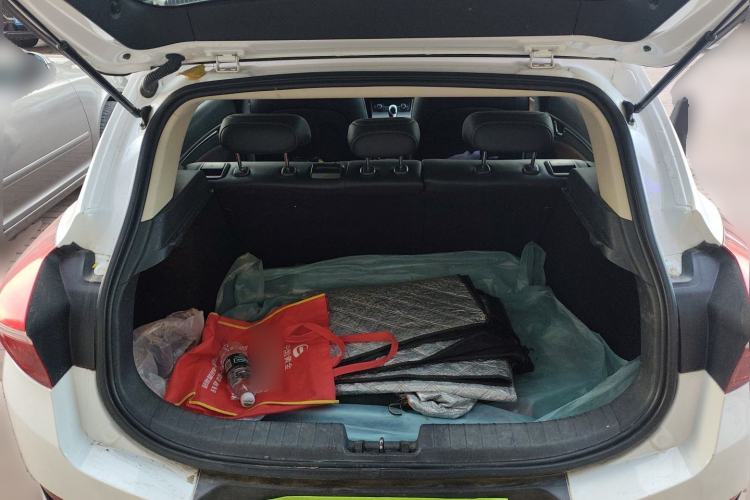 Used Geely Auto Emgrand GS 2017 Sport Edition 1.3T Automatic Smart Connectivity Model Trunk