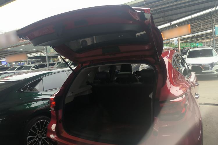 Used MG ZS 2022 180 DVVT Automatic Global Million-Unit 958 Edition
