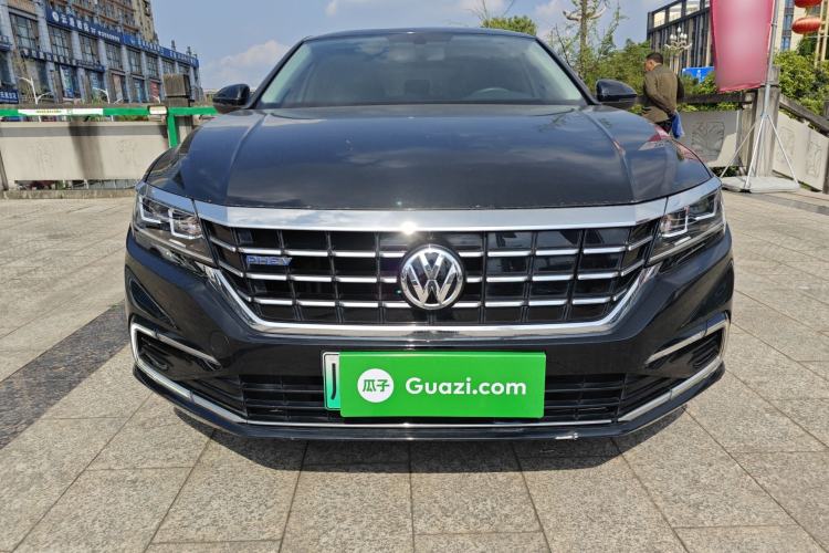 Used Volkswagen Passat New Energy 2019 430 PHEV Hybrid Elite Edition Front