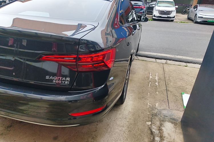 Used Volkswagen Sagitar 2021 280TSI DSG Excellence Edition Right Rear Taillight