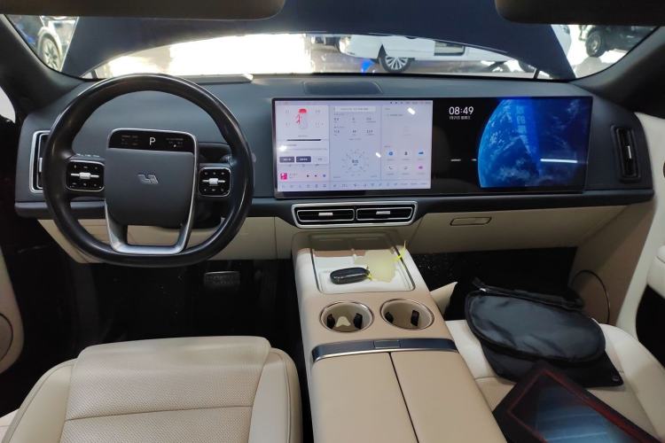 Used Li Auto L8 2024 Pro Model
