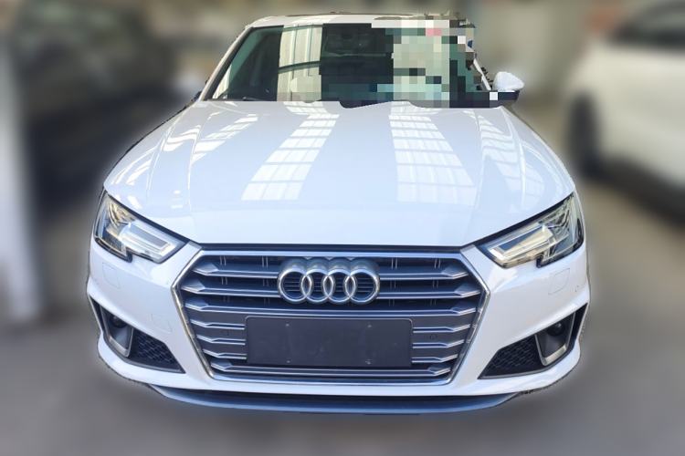 Used Audi A4L 2019 40 TFSI Fashion Edition China VI Emission Standard
