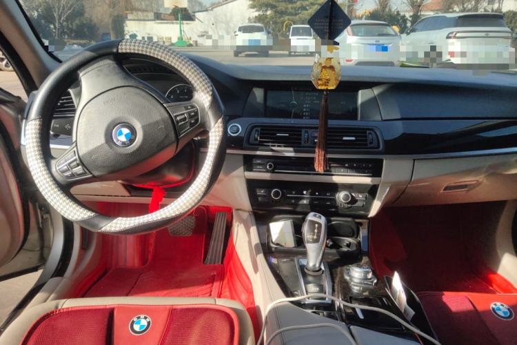 Used BMW 5 Series 2012 523Li Luxury Model
