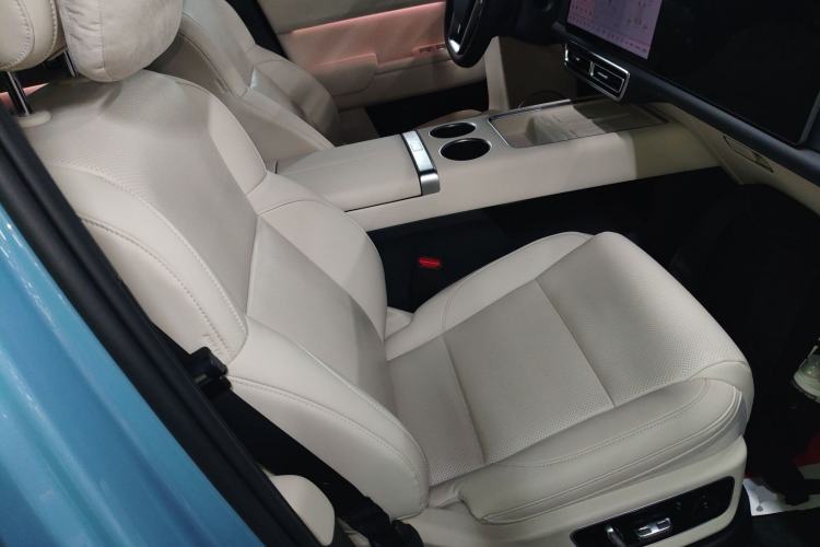 Used Li Auto L7 2024 Ultra Model
