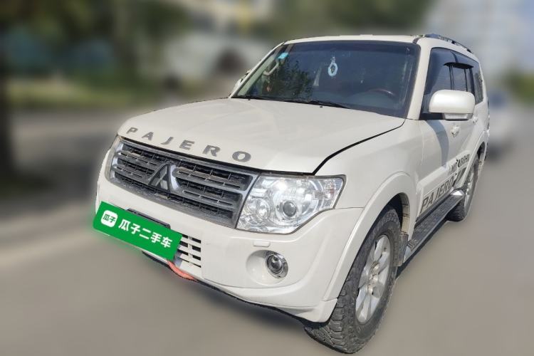 Used Mitsubishi Pajero 2014 3.0L Luxury Edition