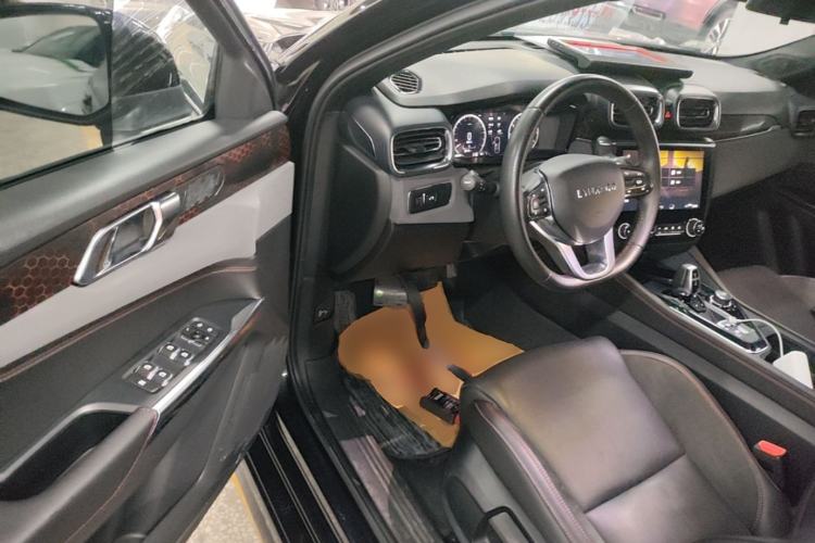 Used Lynk & Co 03 2020 1.5TD DCT Sport Edition Driver Seat