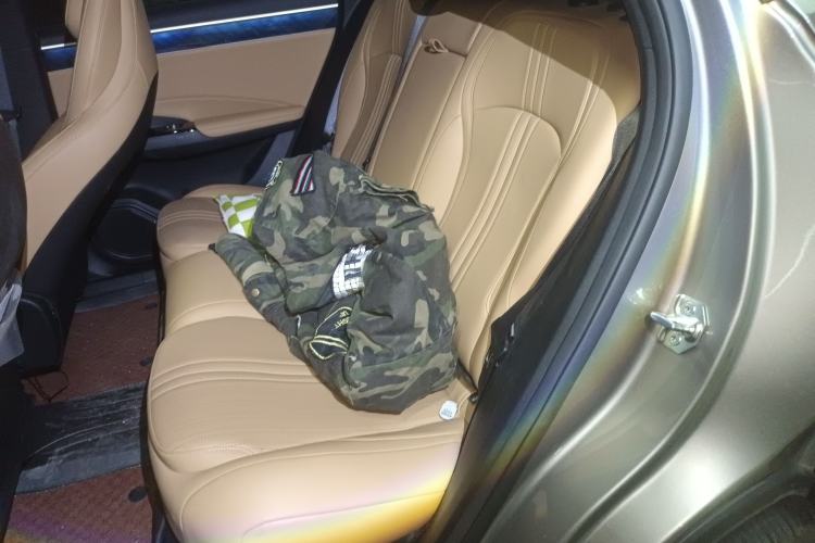 Used Geely Galaxy L7 2023 1.5T 115 km Starship