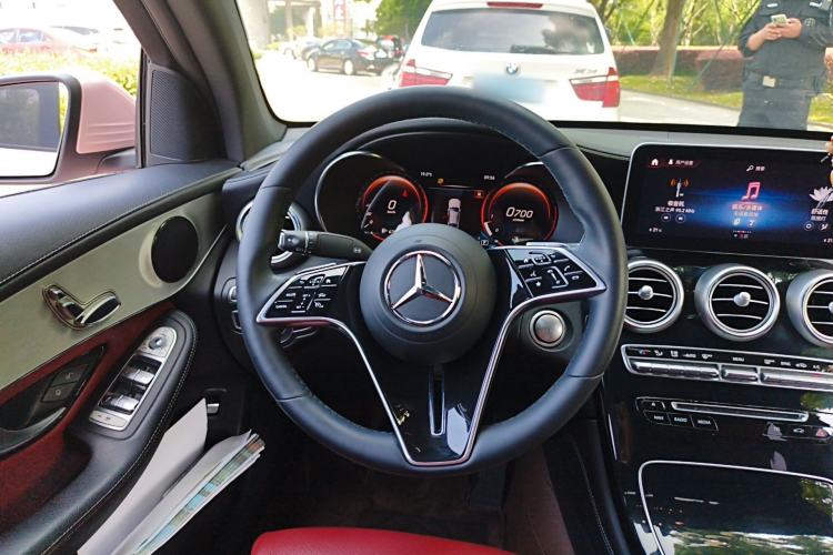 Used Mercedes-Benz GLC Coupe 2018 GLC 200 4MATIC Coupe SUV
